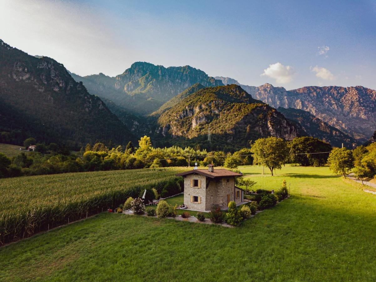 Dimora Natura-Riserva Naturale Valle di Bondo Tremosine Esterno foto